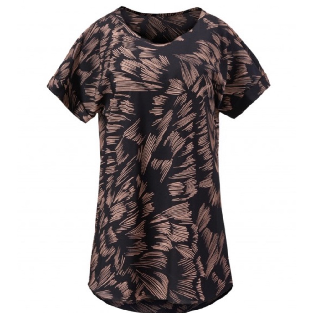 Cabi Top